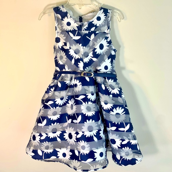 lavender Other - Girl size 4 Navy & White flower tank dress w/ belt underneath tulle formal